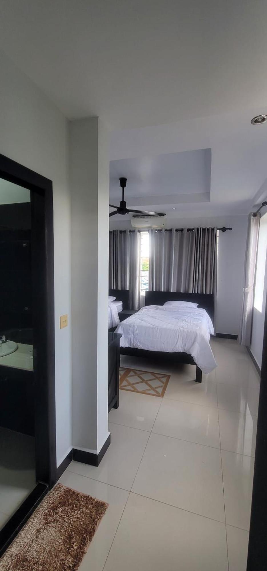 Ayan'S Villa Siem Reap Bagian luar foto